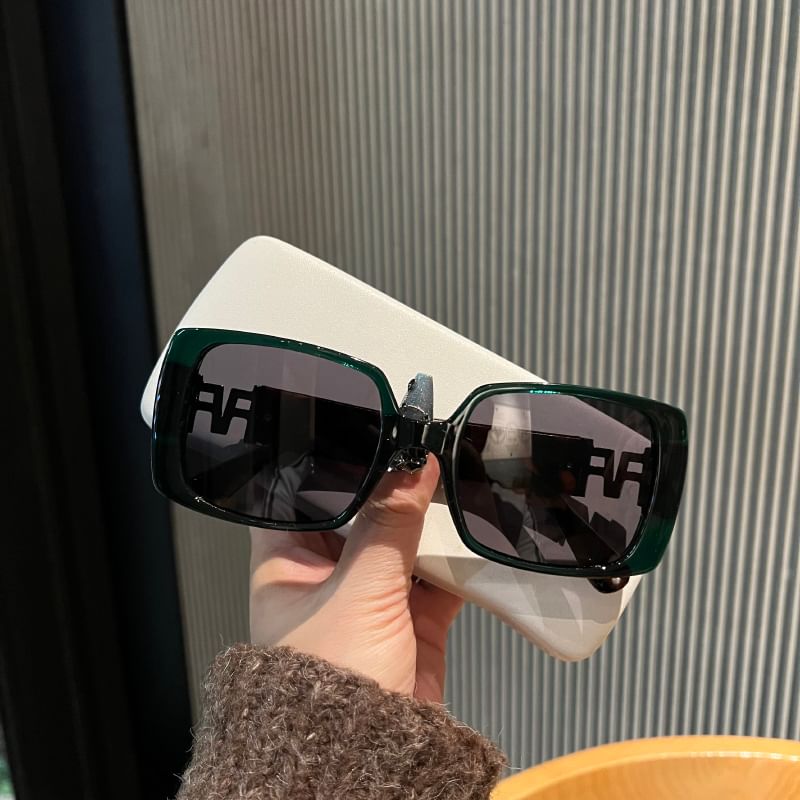 Polished Sunglasses Square