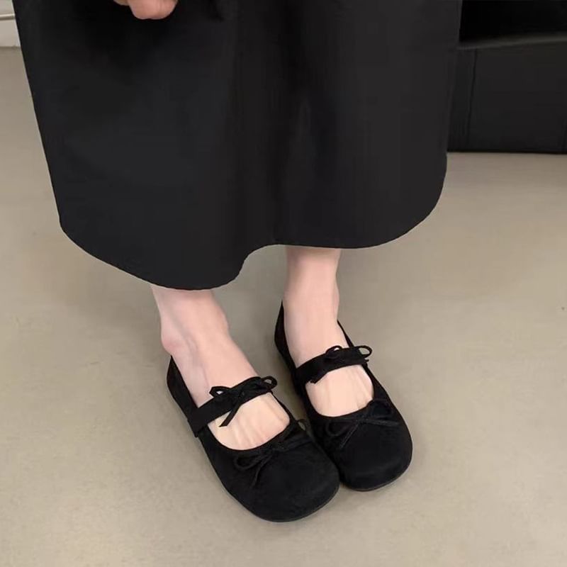 Mary Bow Jane Flats Accent Plain