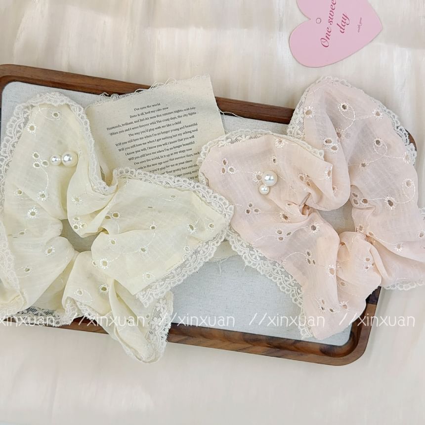 Lace-Trim Faux Pearl Accent Scrunchie