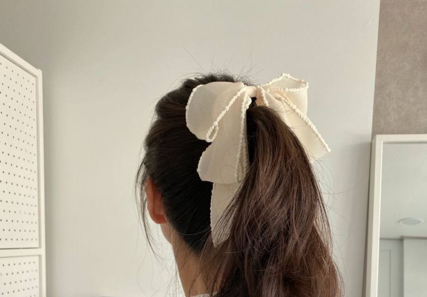 Bow Clip Hair
