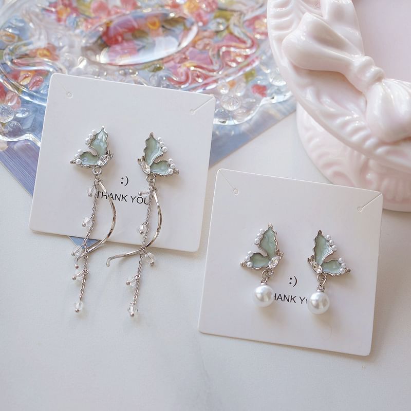Butterfly Pearl Rhinestone Drop Faux Earring