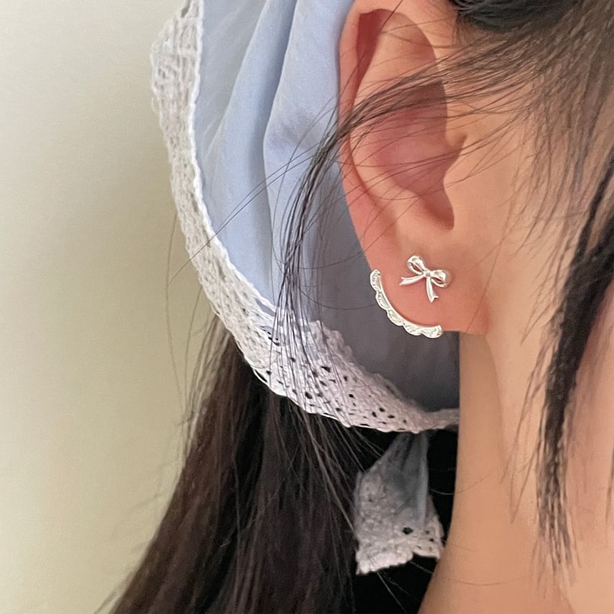 Pairs: 3 of Earring Set Bow