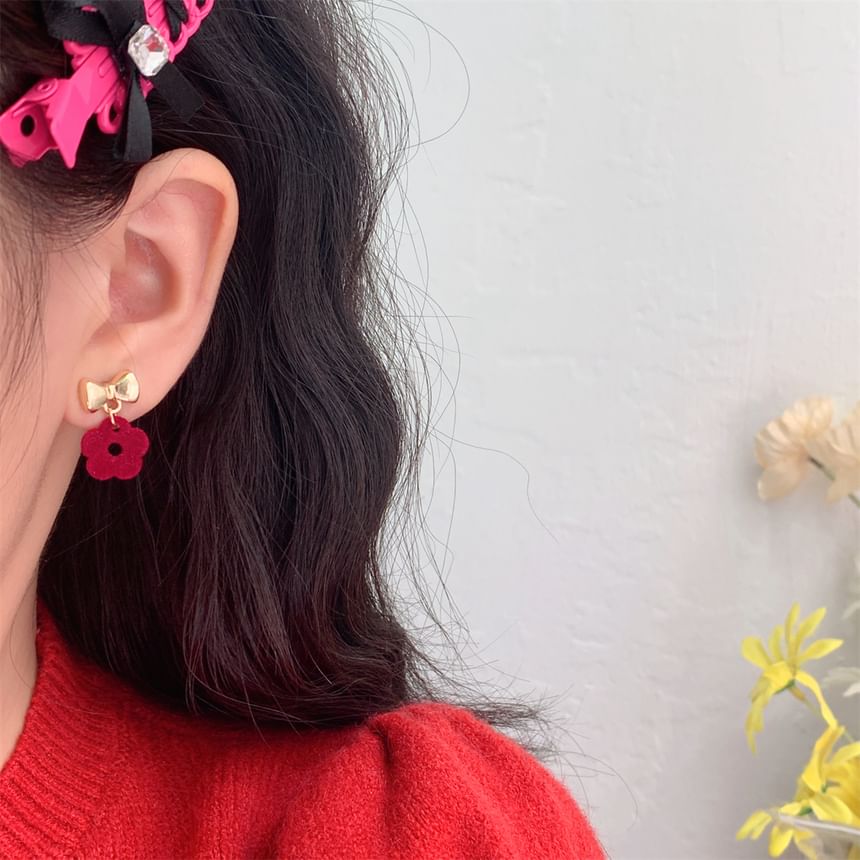 / Bow Floral Drop Clip-On Earring