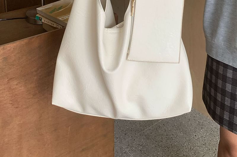 Faux Tote Leather Plain With Bag Pouch