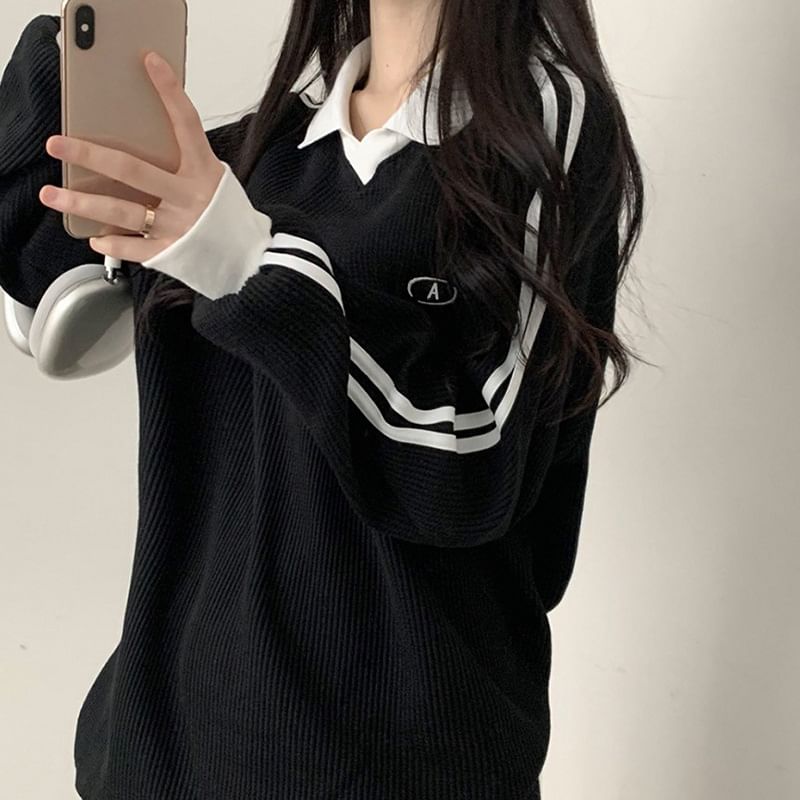 Loose-Fit Contrast-Trim Waffle Embroidered Sleeve Pattern Long