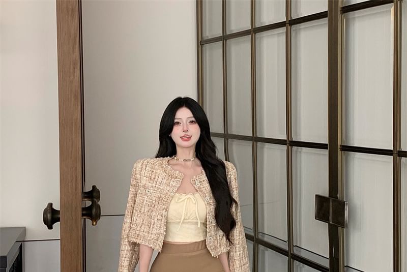 Neck Round Button Tweed Jacket Cropped