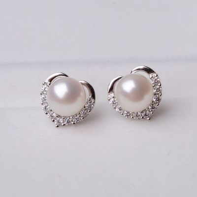 Ear Pearl Faux Rhinestone Stud