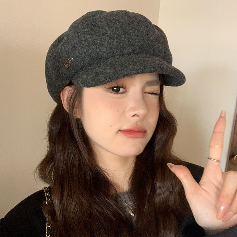 Cap Plate Metal Newsboy