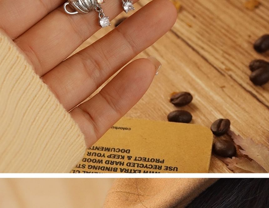 Earring On Coffee Stud Clip /