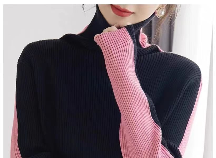 Turtleneck Colorblock Ribbed-Knit Sweater