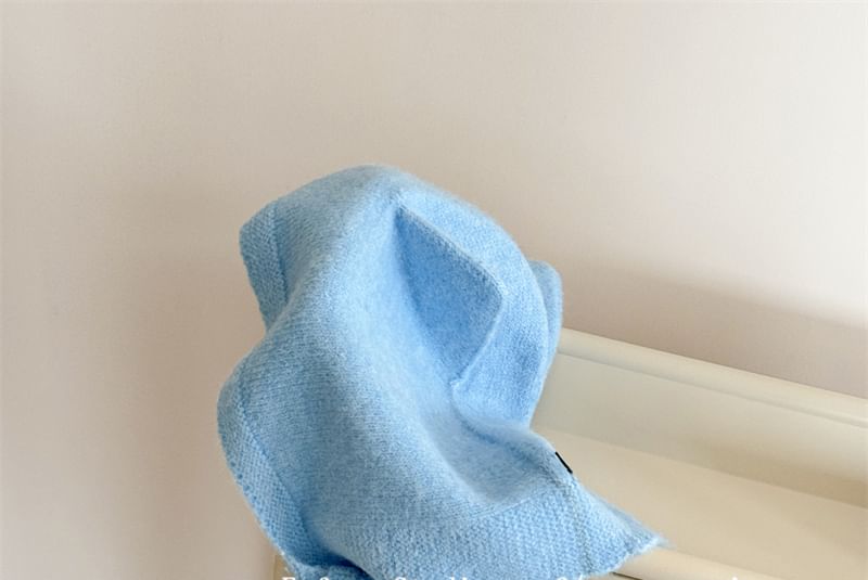 Ear Knit Cat Bonnet Hat