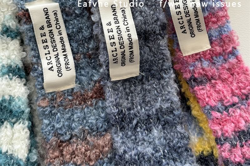 Knit Skinny Scarf Gradient