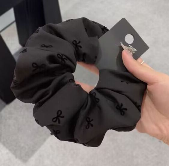 / Scrunchie Print Bow Dotted