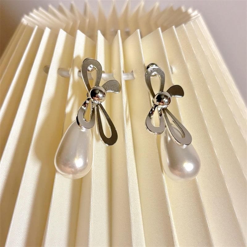 Earring Pearl Bow Faux Drop