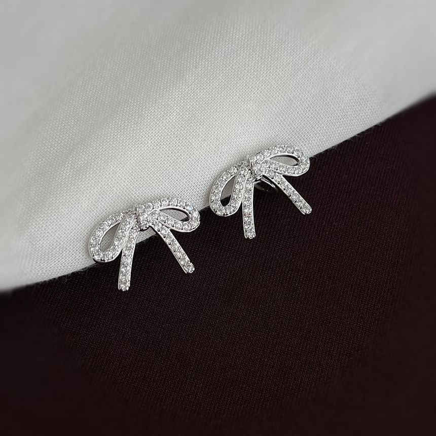 Clip-On Earring Bow