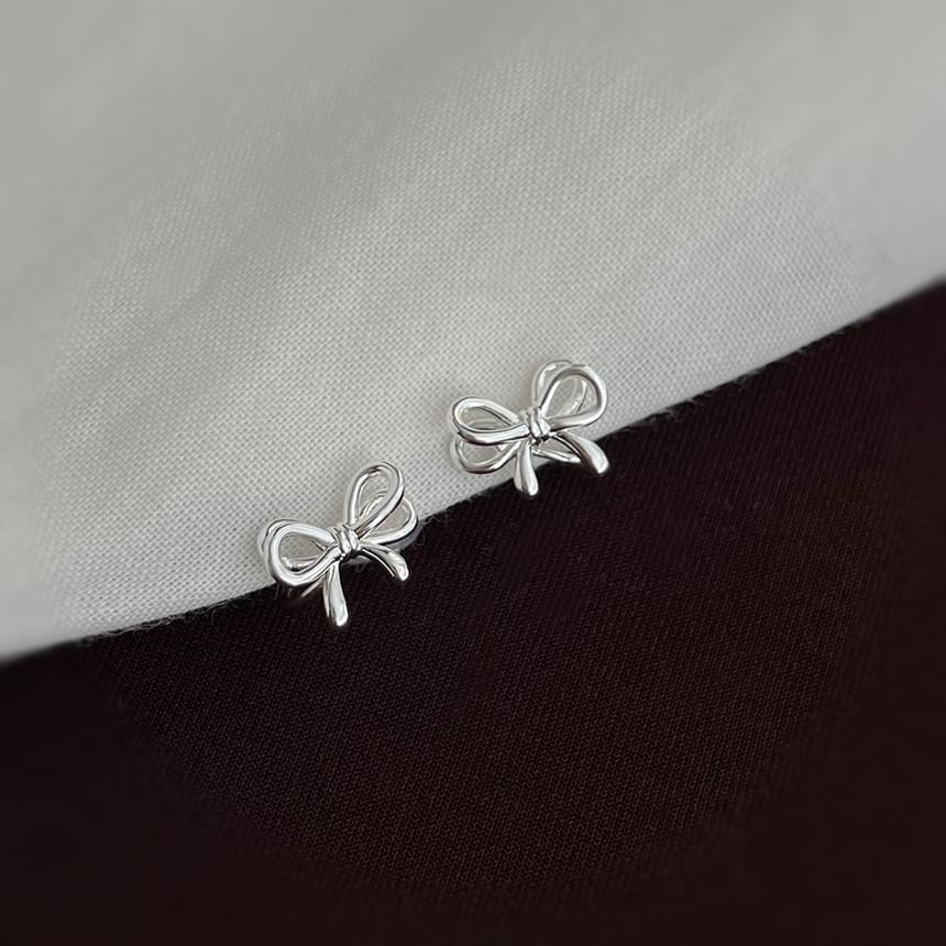 Clip-On Earring Bow