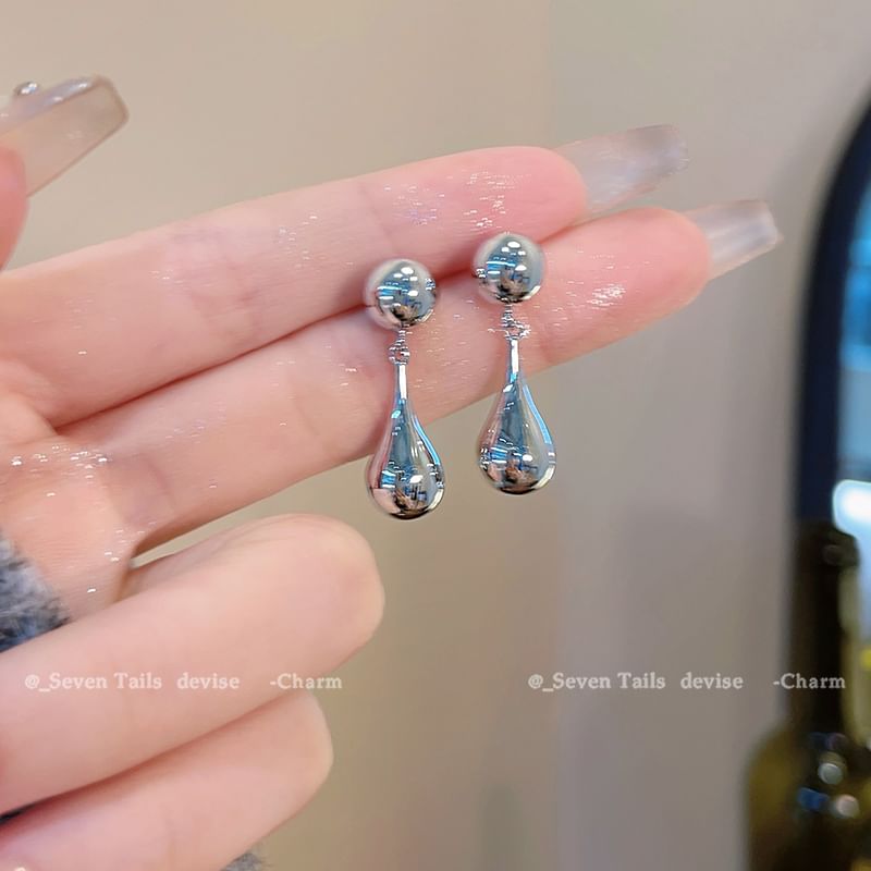 Polished Droplet Alloy Drop Earring