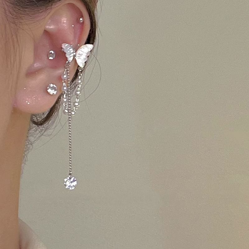 Butterfly Faux Pearl Ear Cuff