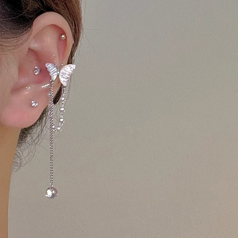 Butterfly Faux Pearl Ear Cuff
