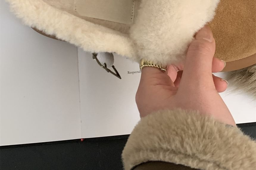 Snow Boots Buckled Ankle