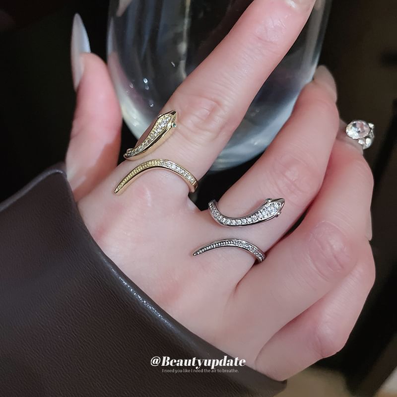 Rhinestone Open Ring Snake