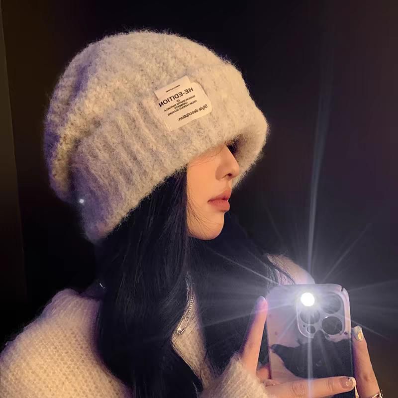 Plain Two Tone / Fluffy Beanie