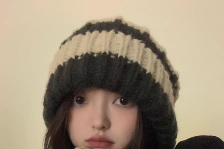 Beanie / Ribbed Striped Plain