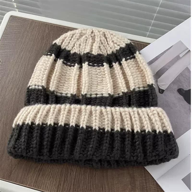 Beanie / Ribbed Striped Plain