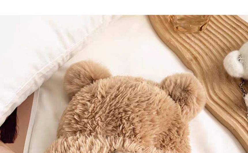 Two Tone Hat Fluffy Bear /