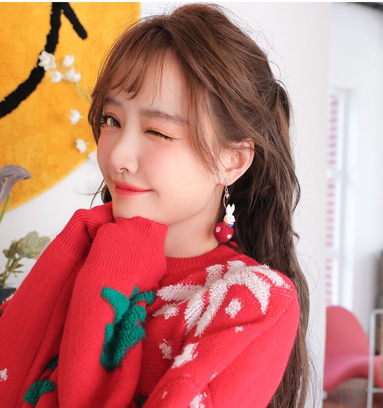 Rabbit Felt Dangle Earring