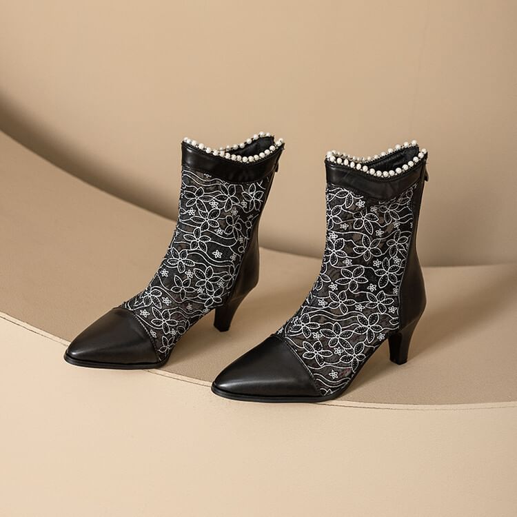 Boots Lace Heel Block Short