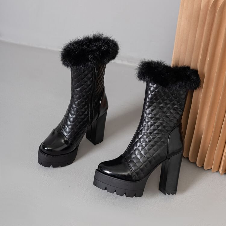Short Block Trim Quilted Heel Furry Boots