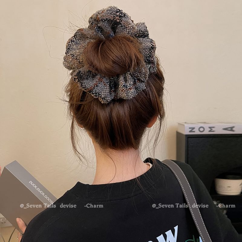 Scrunchie Hair Plaid