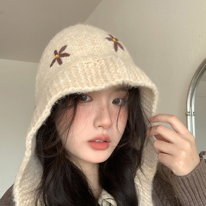 Hat Floral Embroidered Knit Bonnet