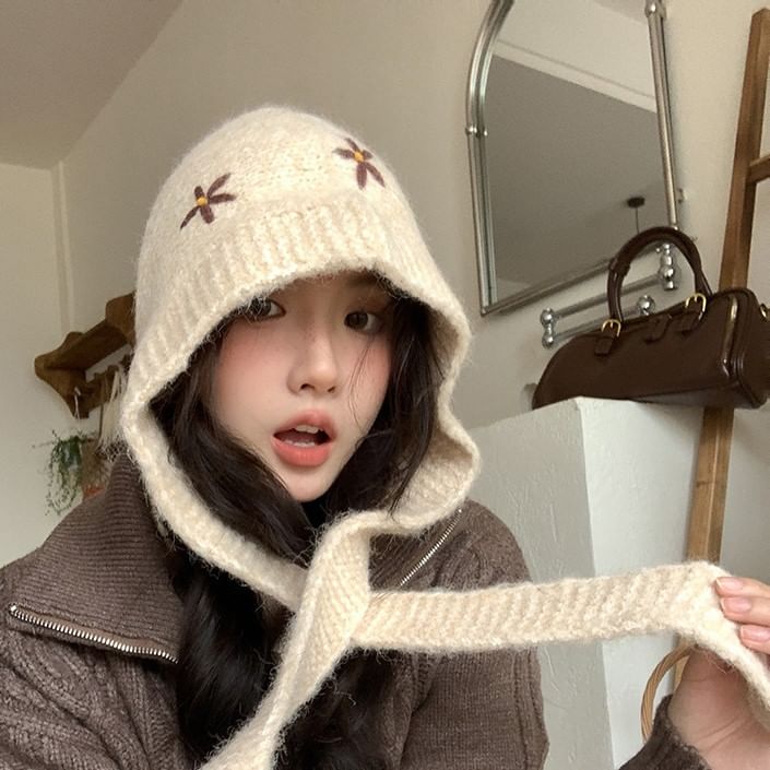 Hat Floral Embroidered Knit Bonnet