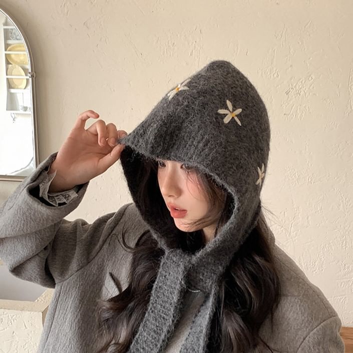 Hat Floral Embroidered Knit Bonnet