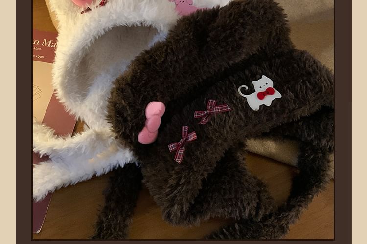 Bow Ear Accent Beanie Fluffy Bear