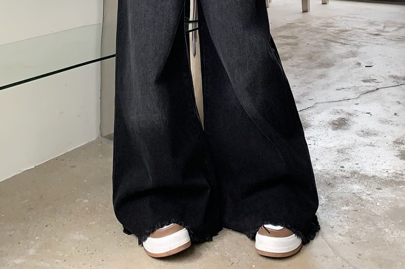 High Waist Washed Frayed Wide Leg Jeans