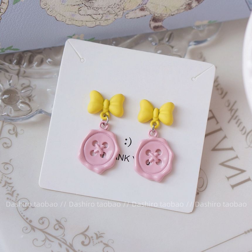 / Earring Clip-On Drop Bow Button