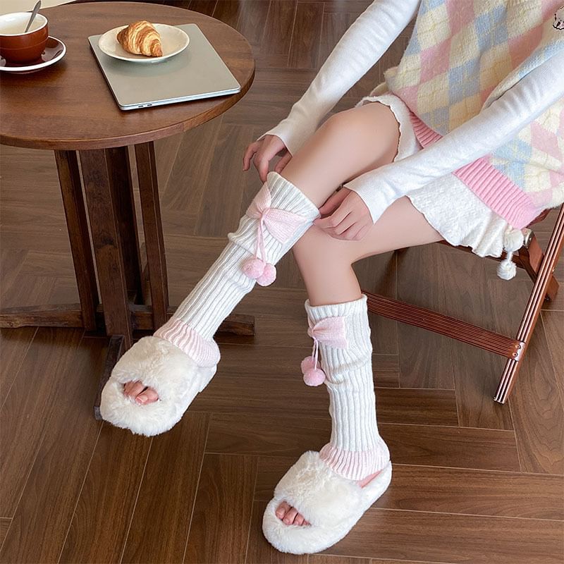 Two Tone Bow Pom Pom Ribbed Knit Leg Warmers