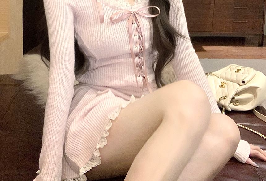 Hooded Plain Trim Top Mid A-Line Neck Long-Sleeve Lace Mini Rise Scoop / Skirt