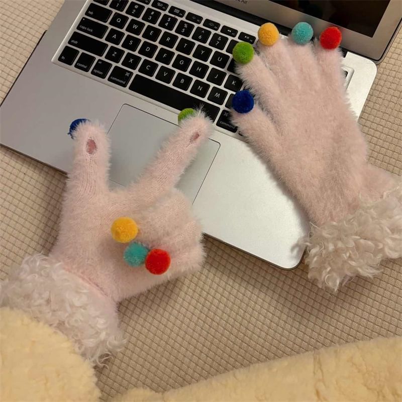 Trim Two Tone Fluffy Gloves