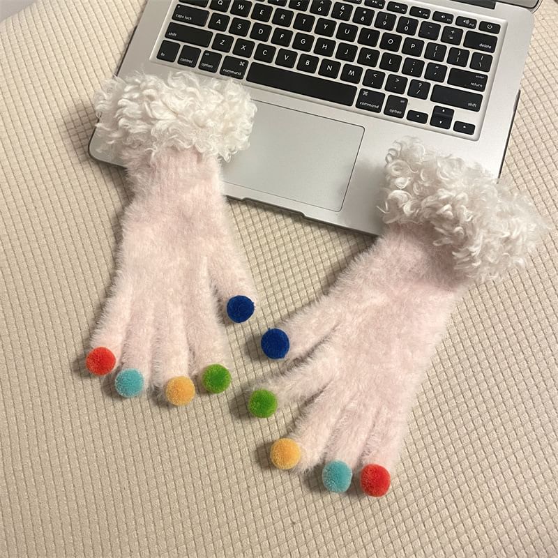 Trim Two Tone Fluffy Gloves