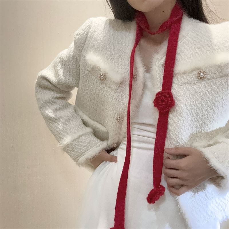 Detail Flower Narrow Knit Scarf