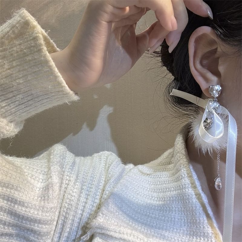 Rhinestone Dangle Earring Bowknot