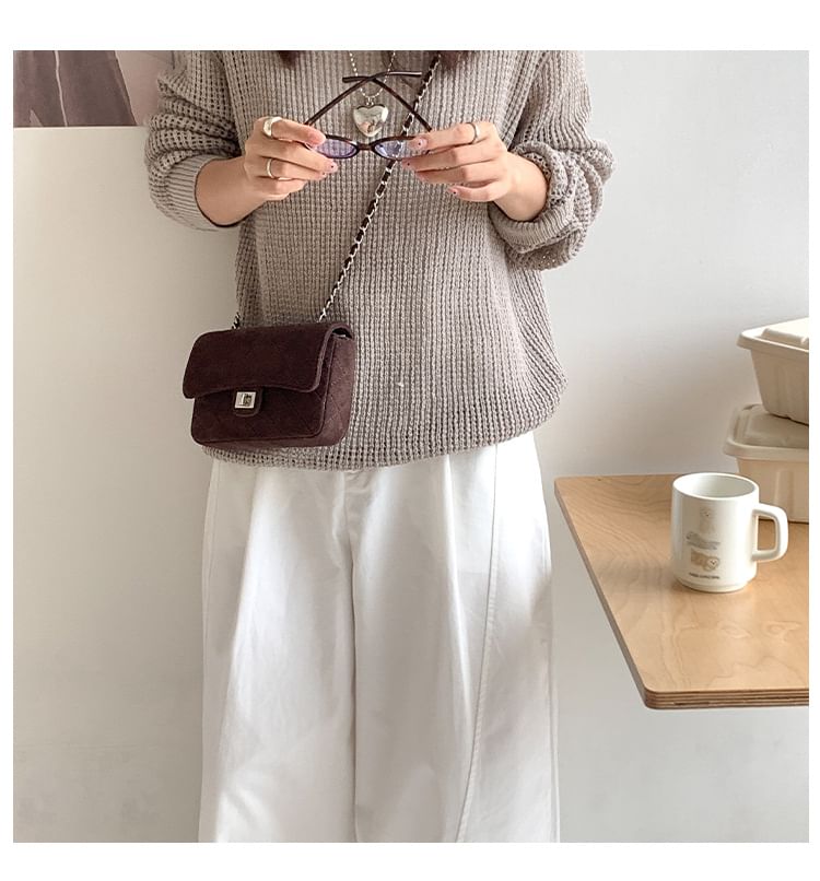 Strap Flap Quilted Chain Bag Crossbody