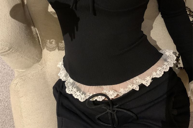 Sleeve Neck Trim Long Plain Lace Top Crop Scoop