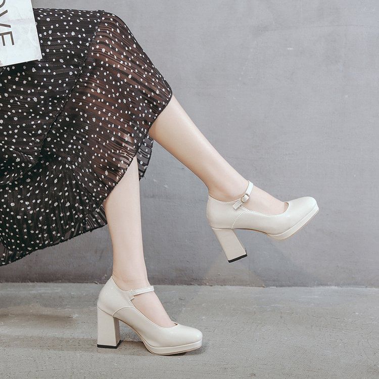 Platform Mary Heel Chunky Jane Pumps