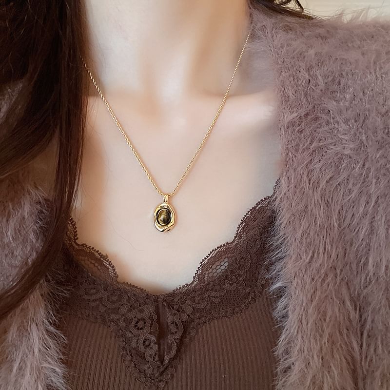 Designs) Beaded (Various Necklace