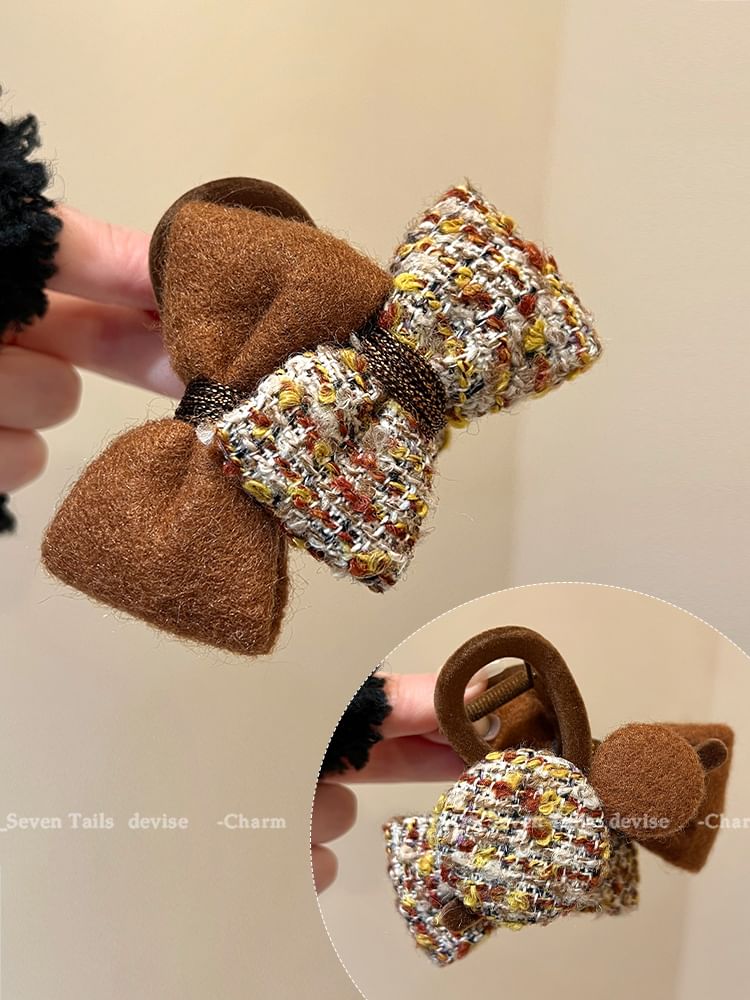 Claw Tweed Hair Bow
